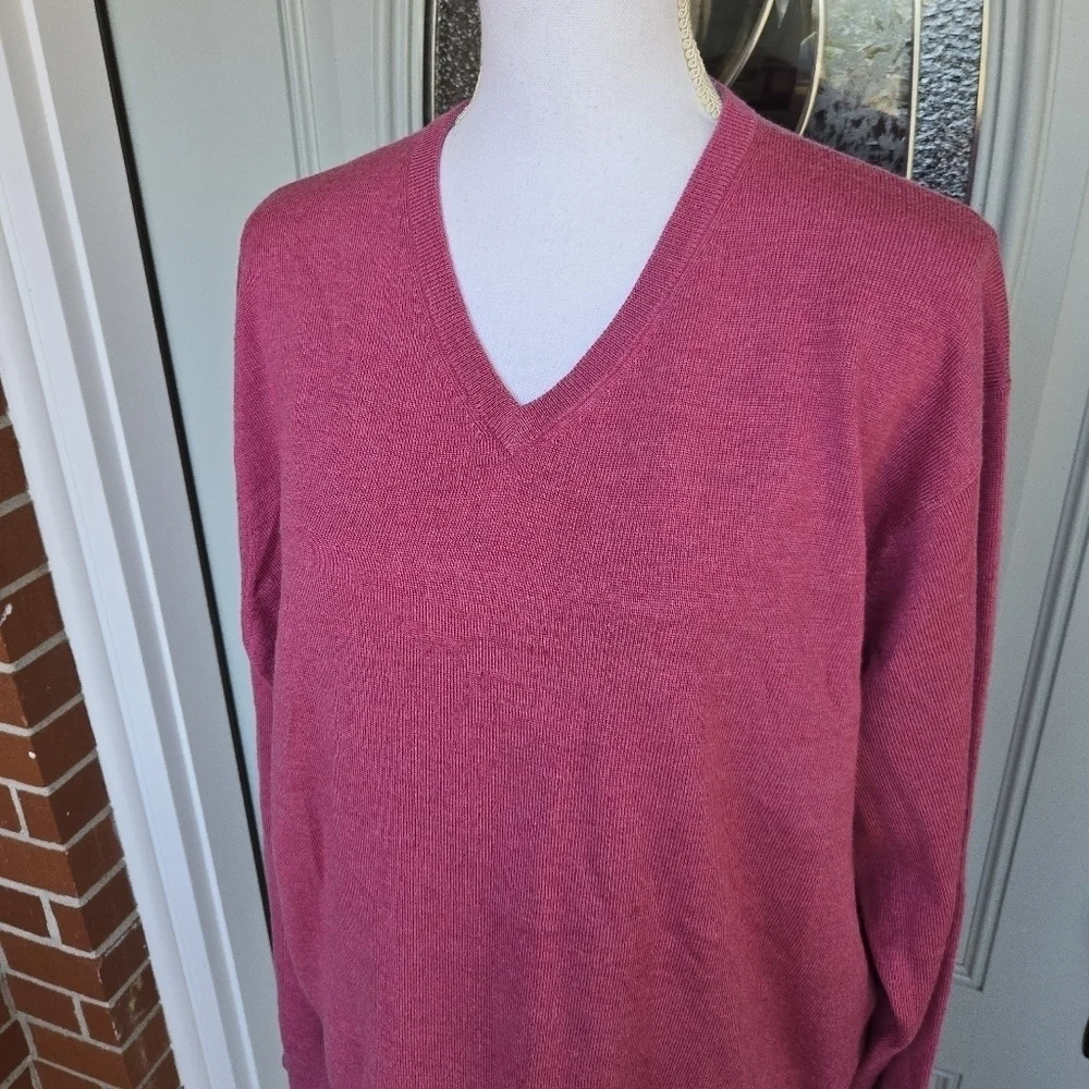 Peter Millar Crown Soft Merino Silk V-Neck Sweater Long Sleeve